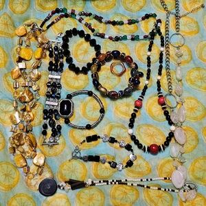 Beaded Necklace and Bracelet Bundle
